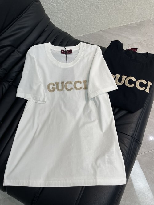 Gucci Cotton Short-Sleeve T-Shirt with Letter Towel Stitch