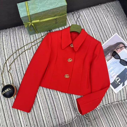 Gucci Spring Collection Lapel Suit Jacket with Logo Lining