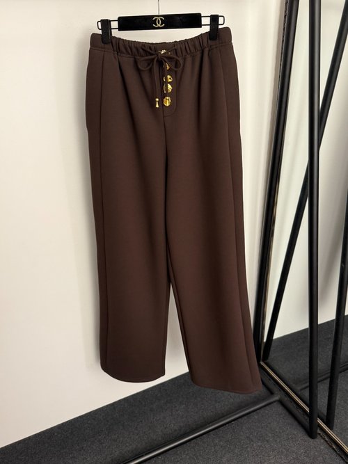 Schiaparelli Decorated Elastic Waist Casual Pants in Black and Brown