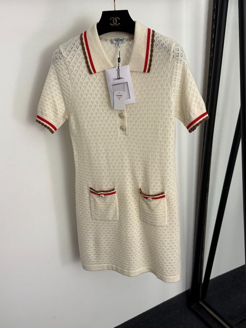 Chanel Lion-Head Button Color-Blocked Sleeveless Knit Dress with Storage Bag