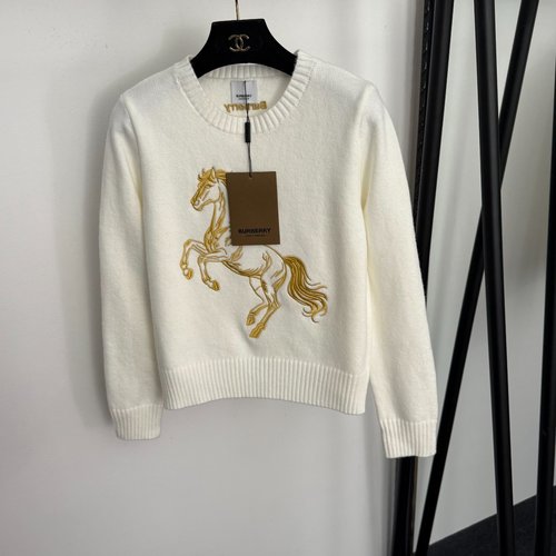 Burberry Elegant Horse Embroidery Long-Sleeve Knit Sweater in White, Red and Black