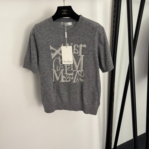 Max Mara Gray Color-Blocked Letter Short Sleeve Wool Knit Top