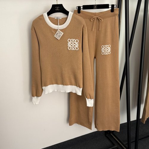 Loewe Logo-Embroidered Knit Top and High-Waist Trousers Set in Two Colors