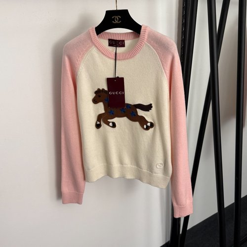 Gucci Star and Pony Embroidery Color-blocked Wool Sweater