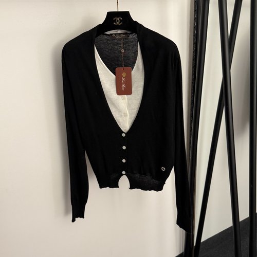 Loro Piana Metal Decorated V - Neck Knit Cardigan