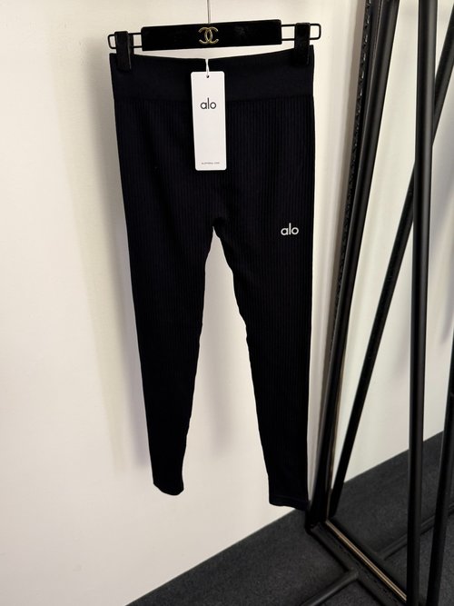 Loewe Reflective Logo Elastic Slim Leggings in Three Colors