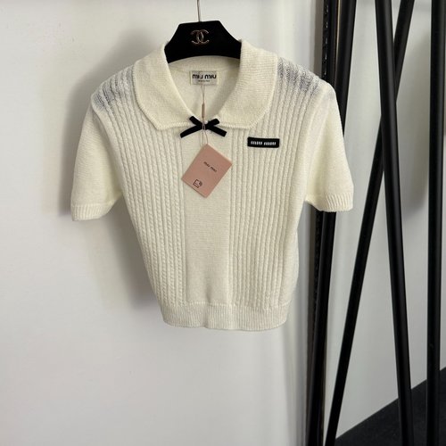 Miu Miu New Collar Label Letter Doll Collar Knit Top in Beige, Black, Pink