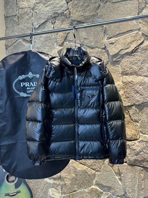 Prada 90% Down-filled Jackets with Classic Logo and Unique Design