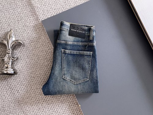 Armani High-Elasticity Comfortable Jeans with Brand Elements