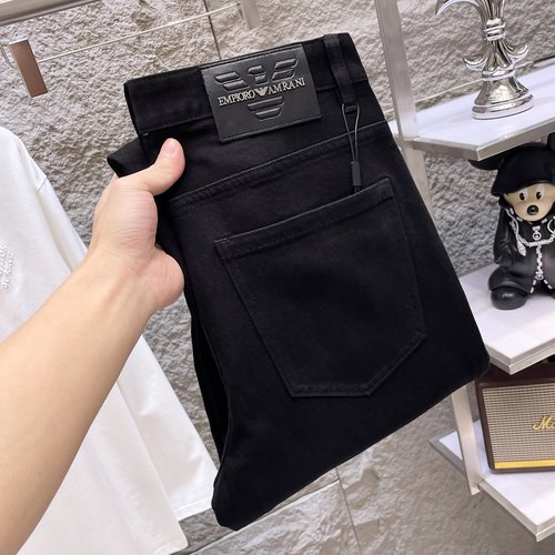 Armani High-elasticity Jeans with Fine Details