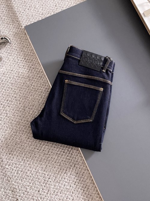 Bottega Veneta Premium Jeans with Soft Feel and Slim Fit