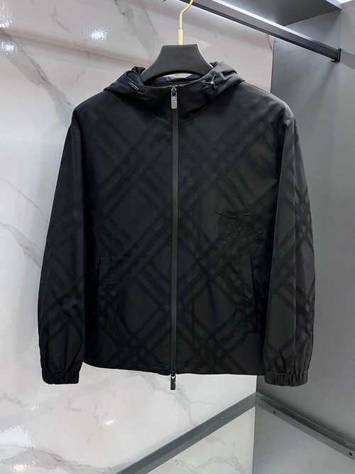 Burberry Memory Fabric Hooded Jacket with Style