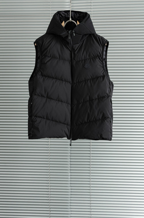Moncler Warm Stylish Down Vest