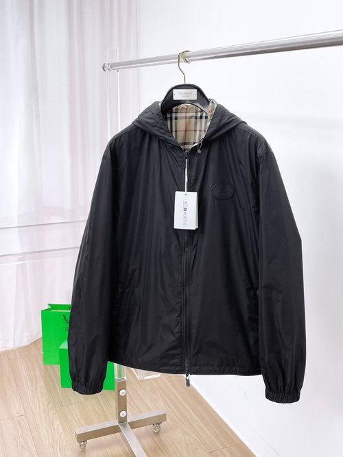 Burberry Double-Sided Waterproof Jacket with High Quality