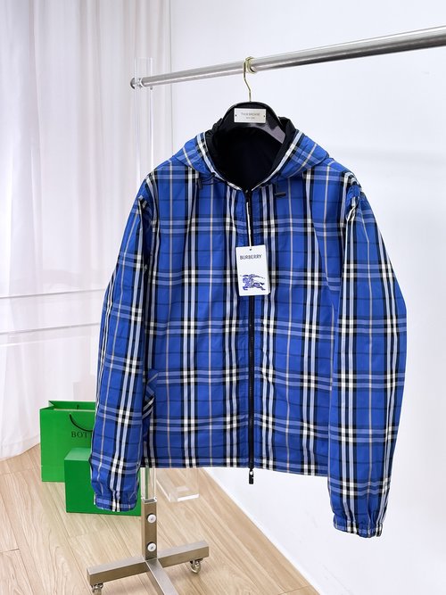 Burberry Double-Sided Waterproof Jacket with High Quality