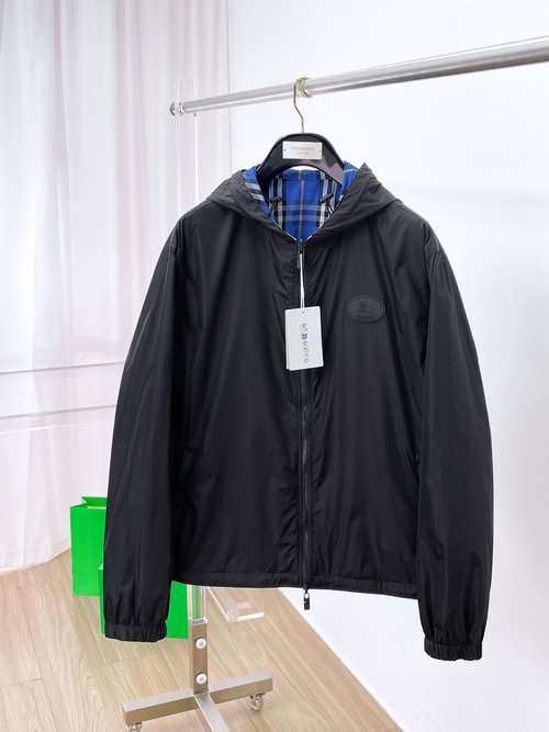 Burberry Double-Sided Waterproof Jacket with High Quality