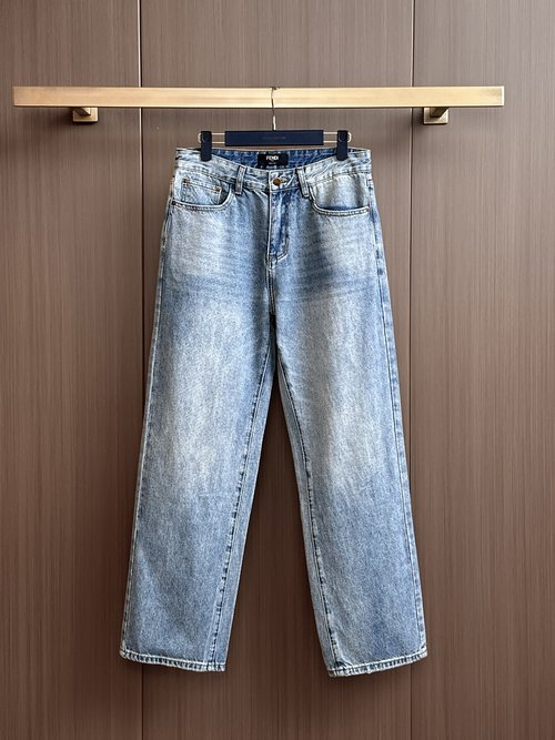 Fendi High-Quality Original Development-Washed Jeans