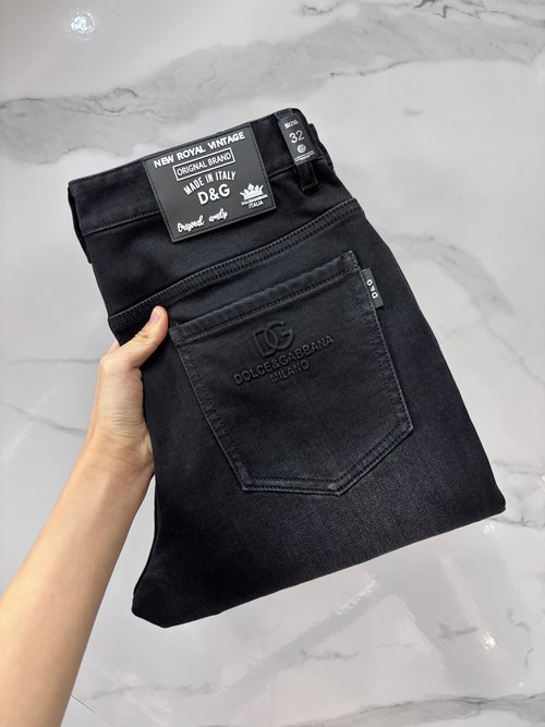 Dolce & Gabbana Quality Custom Jeans with After-Year Return Option