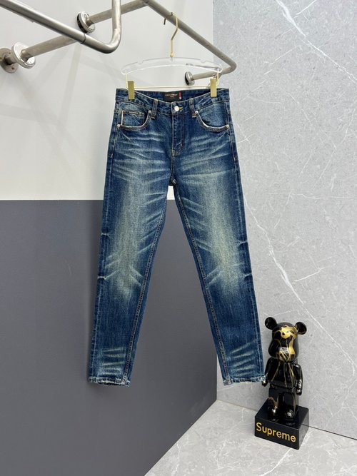 Dolce & Gabbana New Arrival Customized Jeans with Fine Craftsmanship