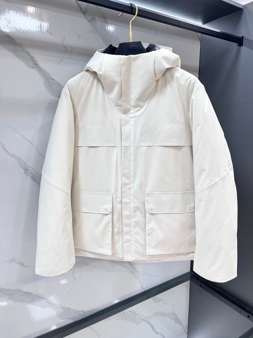 Zegna Fashionable Down Jacket Crafted from High-Quality Fabric