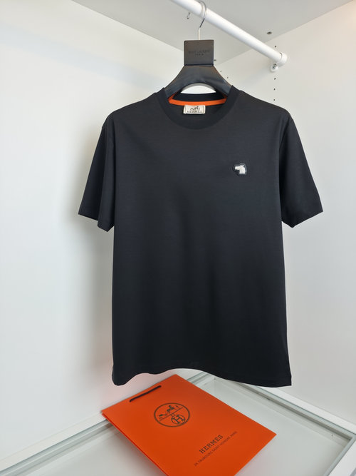 Hermes Smooth Cotton Round Neck T-Shirt with Metal Accent
