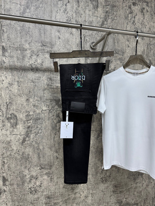 Dior Elastic and Classic Slim-fit Jeans