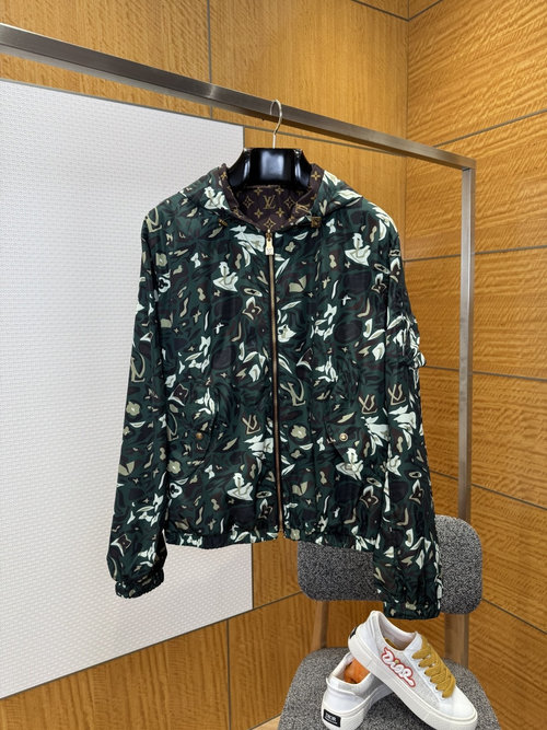 Louis Vuitton Double-sided Camouflage Print Hooded Jacket