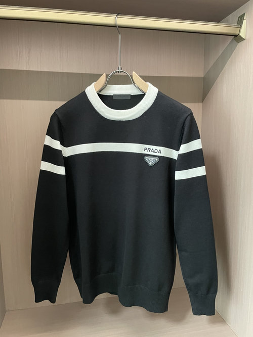 Prada Fashionable Classic Knitted Sweater with Brand Accents