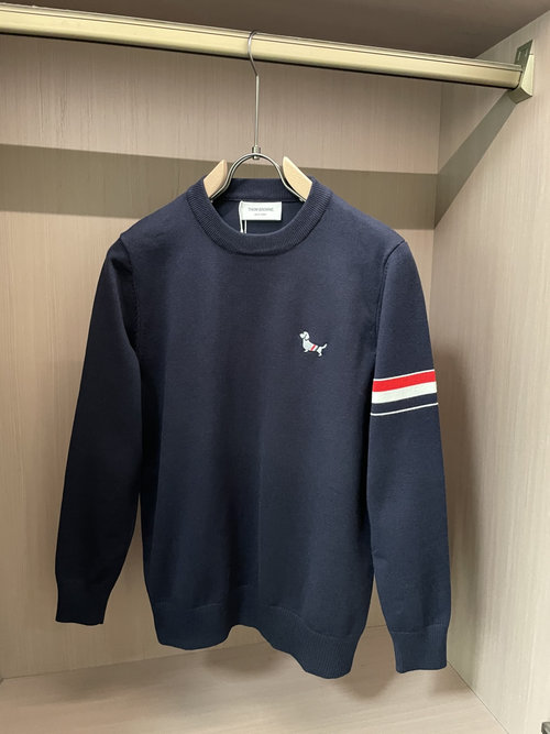 Thom Browne Fashionable Classic Knitted Sweater with Brand Accents