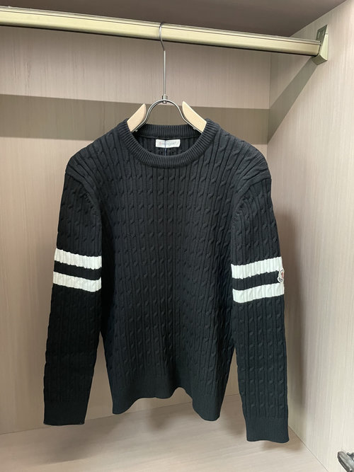 Moncler Classic Knitwear with Brand Design Elements