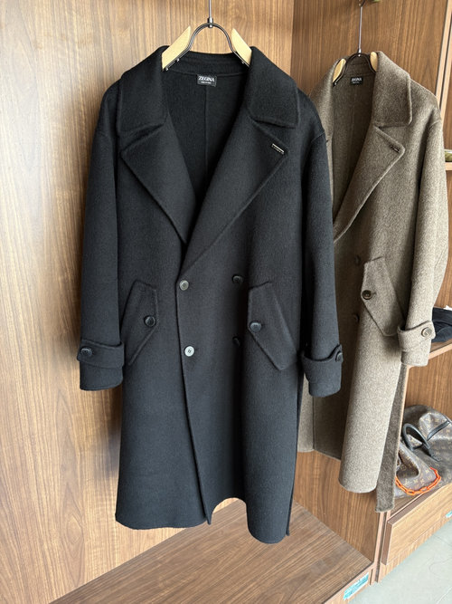 Fendi Elegant Herringbone Wool-Cashmere Blend Coat