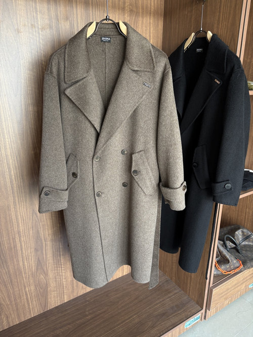Fendi Classic Herringbone Wool-Cashmere Blend Coat