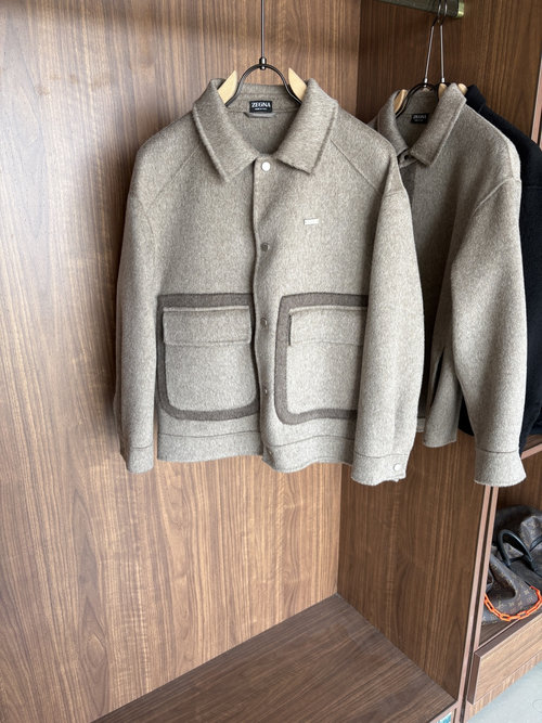 Fendi Elegant Herringbone Wool-Cashmere Blend Coat