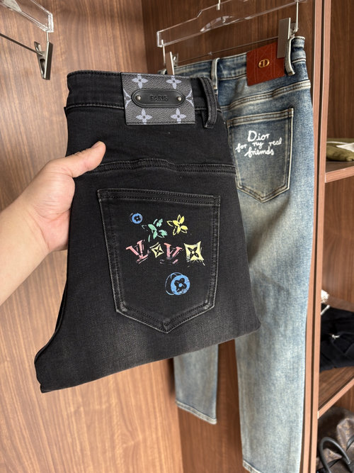 Fendi Soft Jeans with Luxury Leather Waist Tag