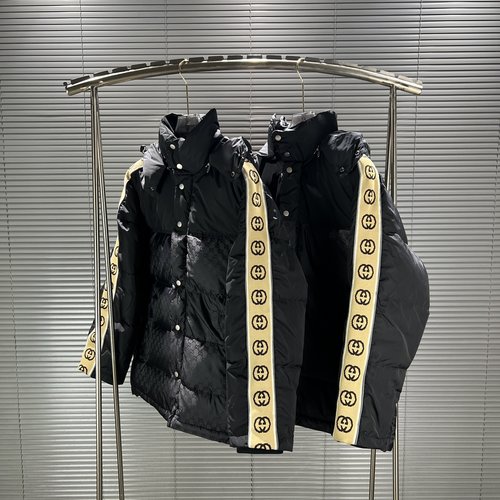Gucci High-Quality Down Jacket with Reflective Logo Embroidery
