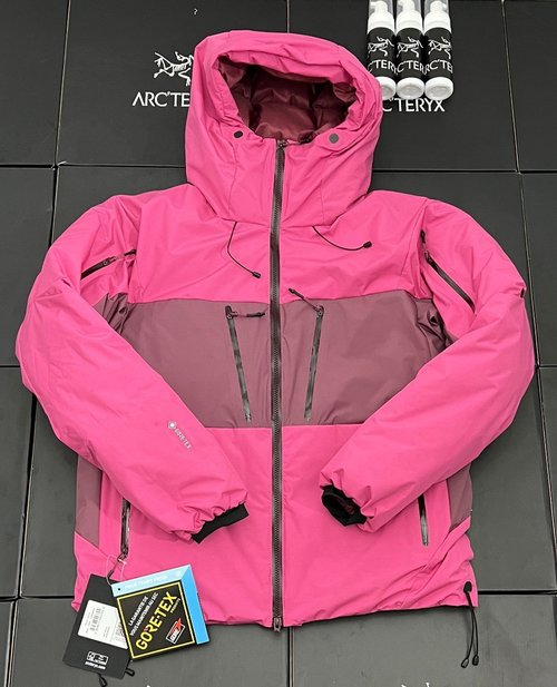 ArcTeryx Premium Ski Down Jacket for Cold Weather