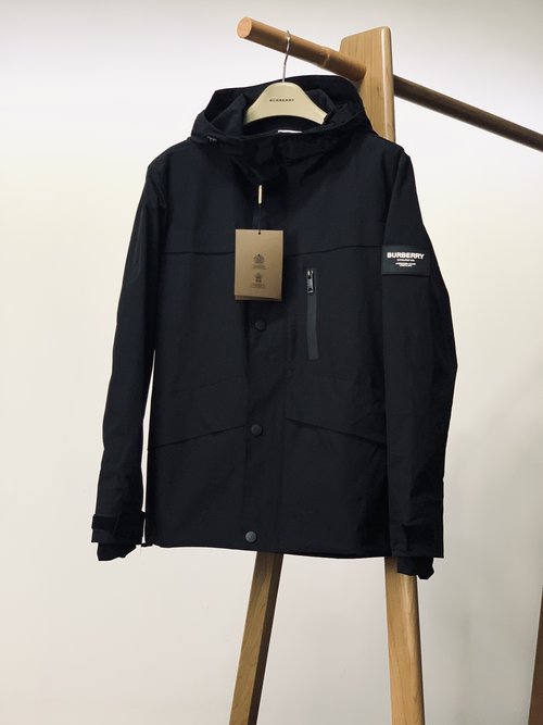 Burberry Pre-sale Jacket Offering Exceptional Comfort and Perfect Fit