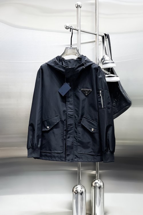 Prada Pre - sale Jacket with High Comfort and Good Fit