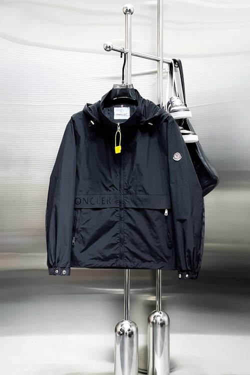 Moncler Pre - sale Jacket with High Comfort and Fine Details