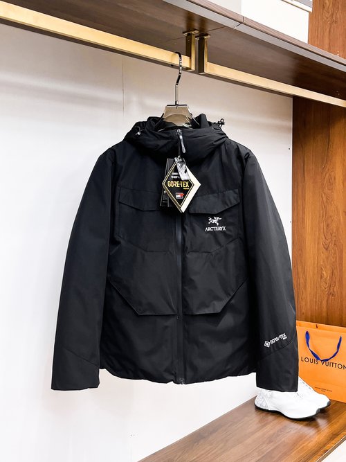 ArcTeryx Premium Down Jacket with 90% Down and Logo