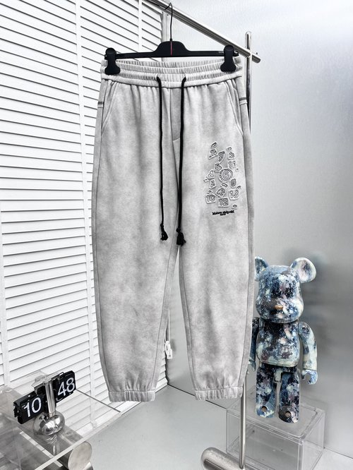 Maison Margiela New Style Casual Pants with Logo, Great Comfort