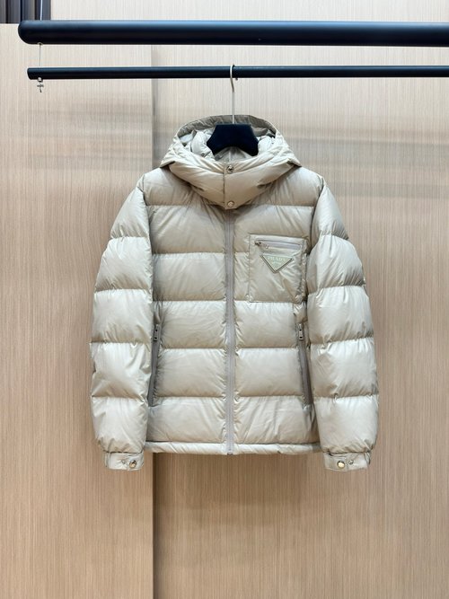 Prada Premium Down Jacket with Classic Logo and Good Warmth