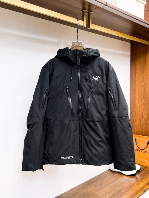 ArcTeryx High - end 90 - down Jacket with Classic Logo