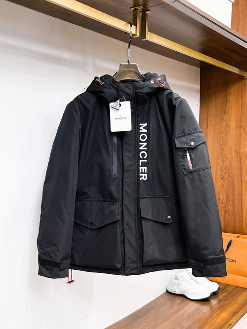 Moncler High-Quality Down Jacket, Classic Design, Great Warmth