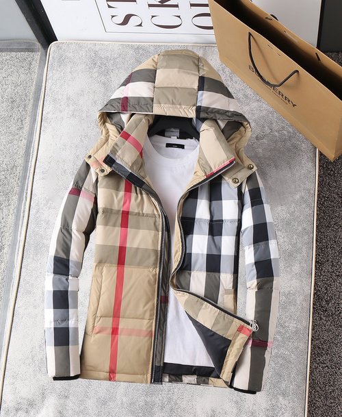 Burberry 90% Down Filled, Warm and Stylish Down Jacket