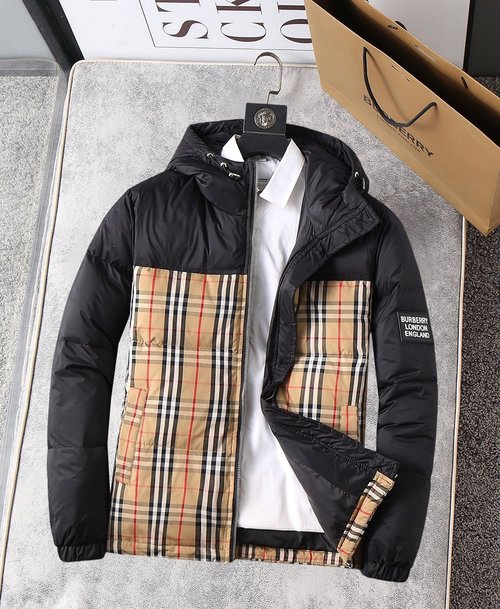 Burberry 90% Down-Filled Color-Blocked Warm Jacket