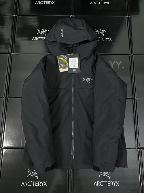 ArcTeryx Waterproof and Warm Ski Jacket with Gore-Tex