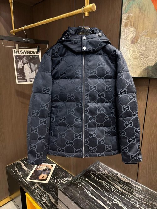 Gucci Premium 90% Down Jacket with Logo & Colorful Design