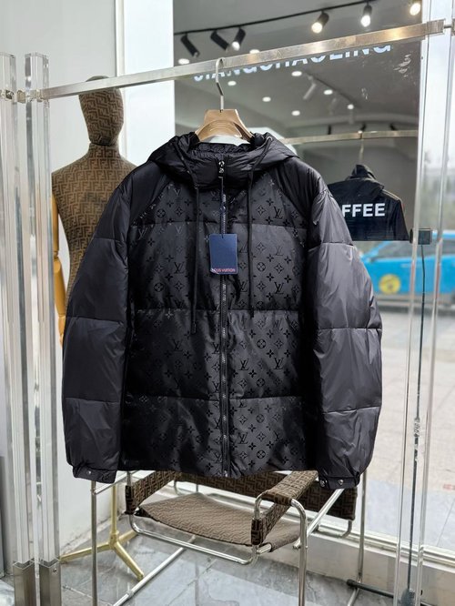Louis Vuitton Premium Down Jacket with Classic Logo and Vibrant Colors
