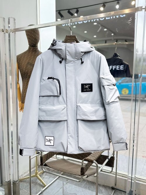 ArcTeryx Premium Down Jacket with Logo and Color Block Design